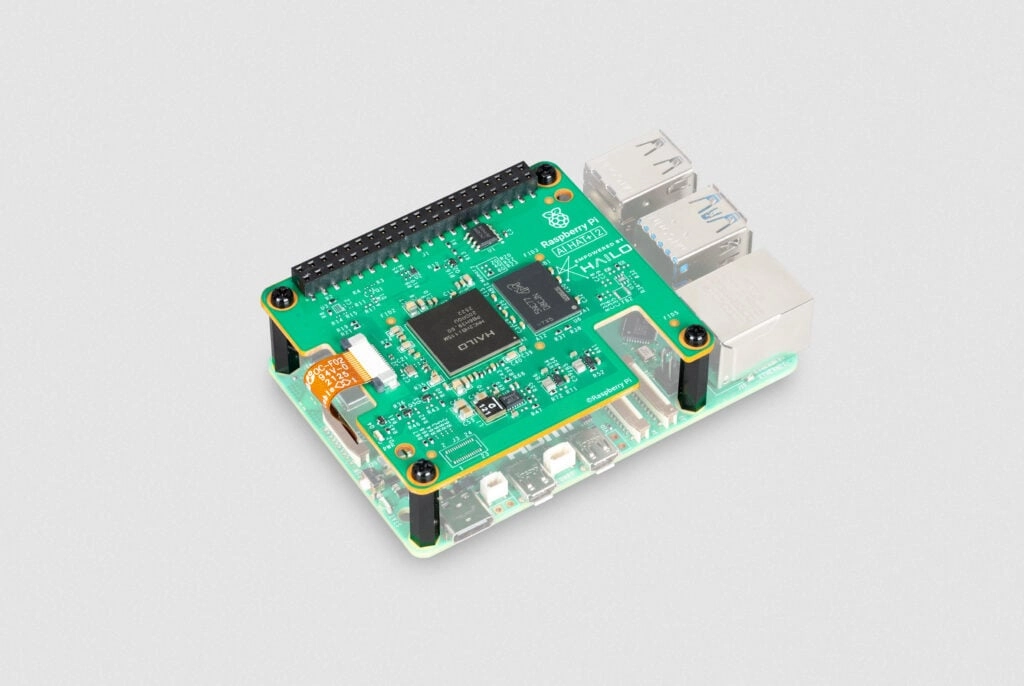 Raspberry Pi AI HAT+ 2: La Nuova Estensione PCIe per l'AI Generativa su Raspberry Pi 5
